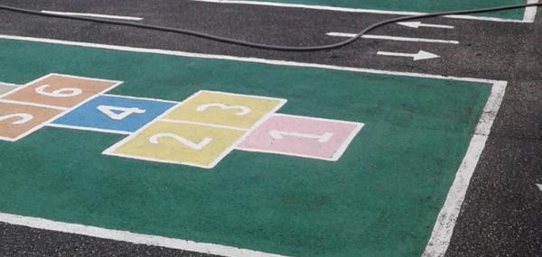 Painting playground games