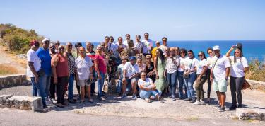 Seniors Sightseeing Adventure 🌴