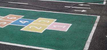 Painting playground games
